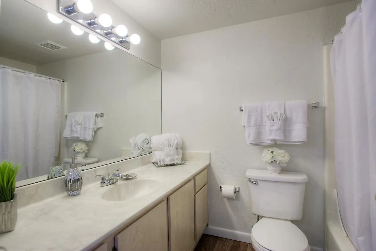 236 Fully Furnished 1Br Suite-Outdoor Pool Scottsdale 0*,  États-Unis